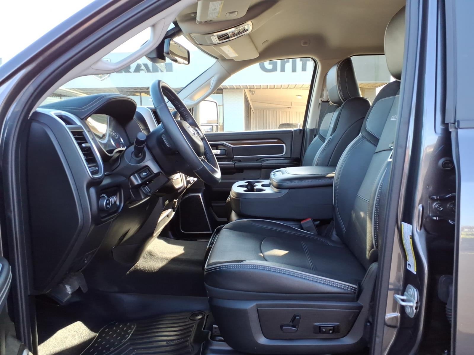 2024 RAM 2500 Laramie Crew Cab 4x4 6'4' Box