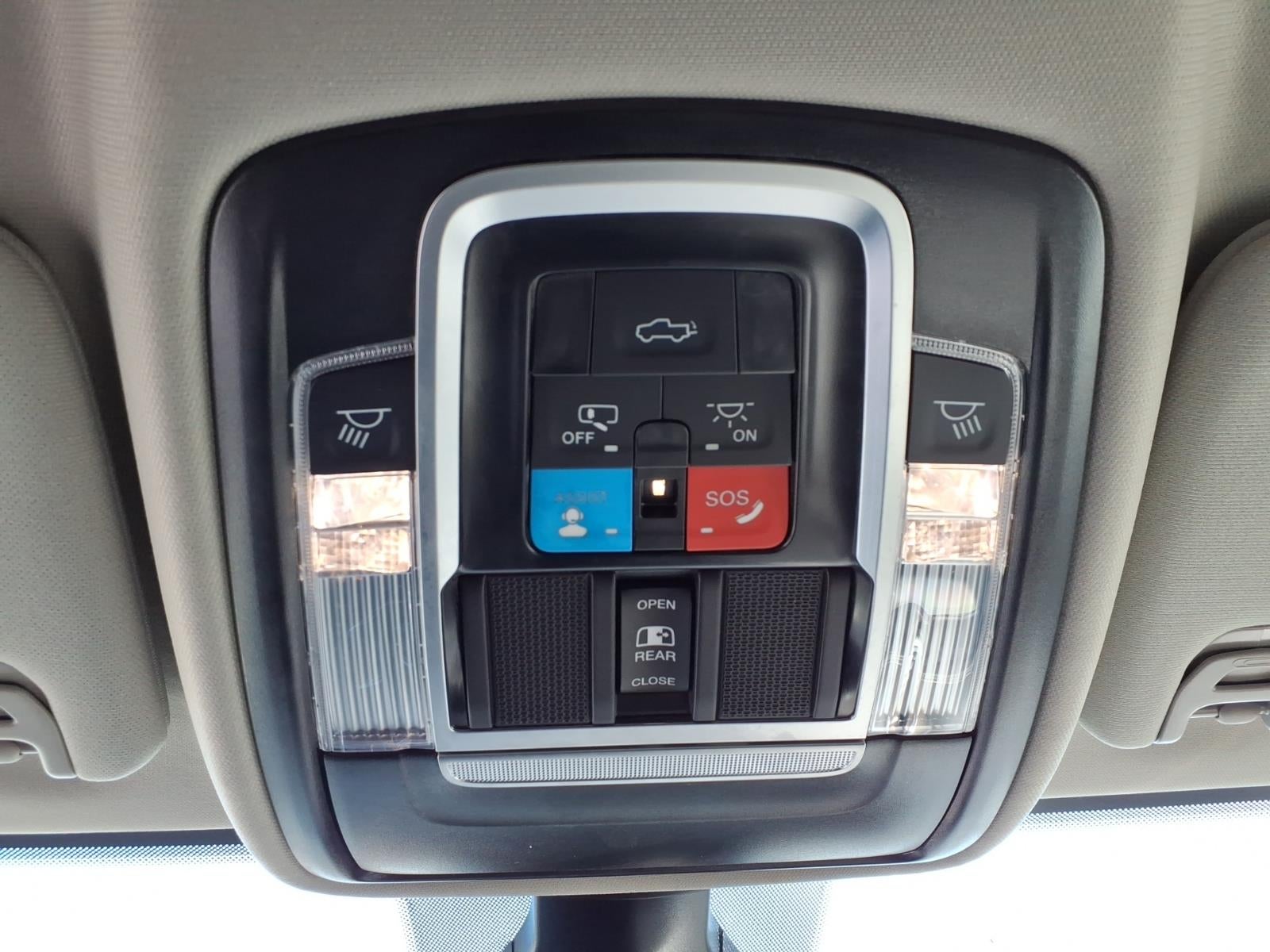 2024 RAM 2500 Laramie Crew Cab 4x4 6'4' Box