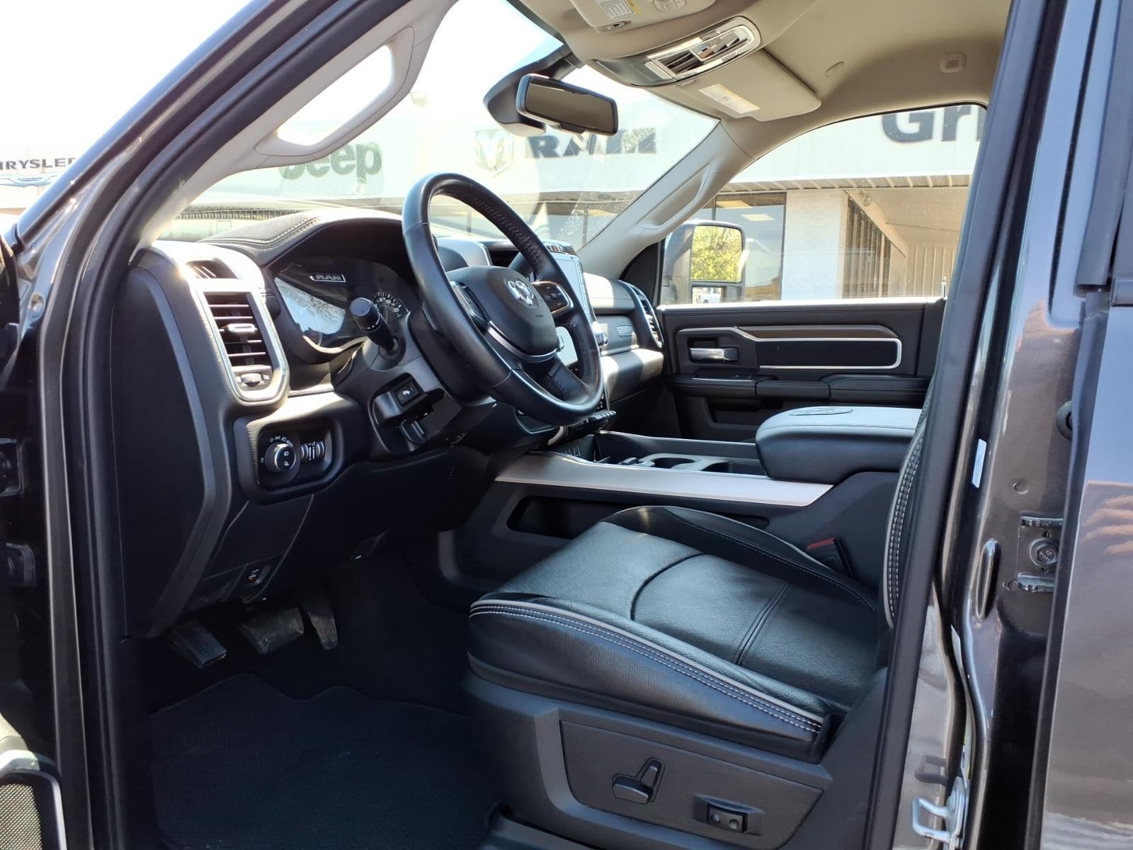 2024 RAM 2500 Laramie Crew Cab 4x4 6'4' Box