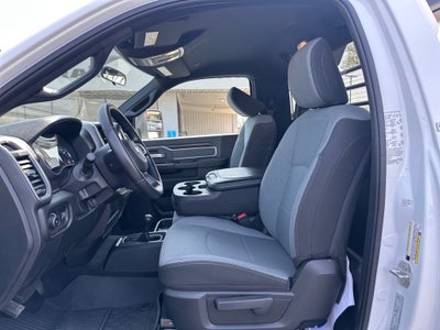 2023 RAM 3500 Chassis Tradesman/SLT