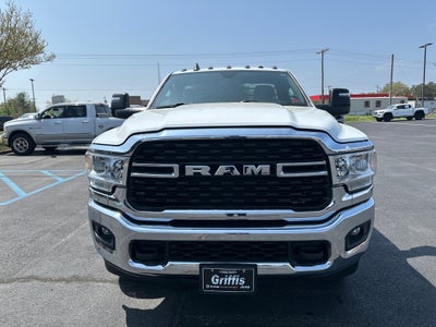 2023 RAM 3500 Chassis Tradesman/SLT