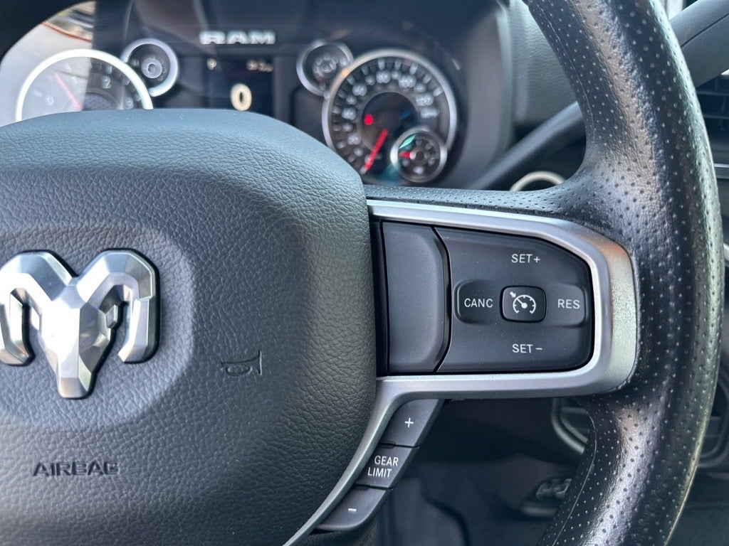 2023 RAM 3500 Chassis Tradesman/SLT