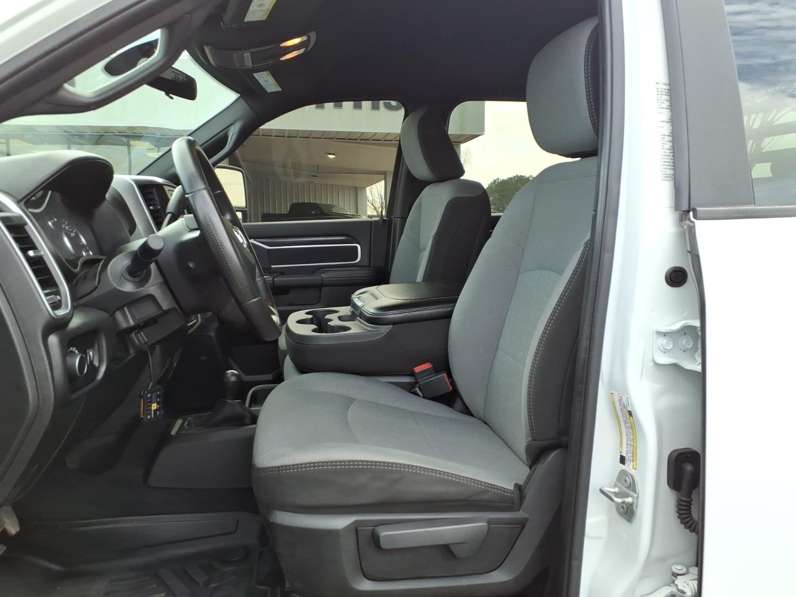 2024 RAM 3500 Chassis Tradesman/SLT/Laramie/Limited