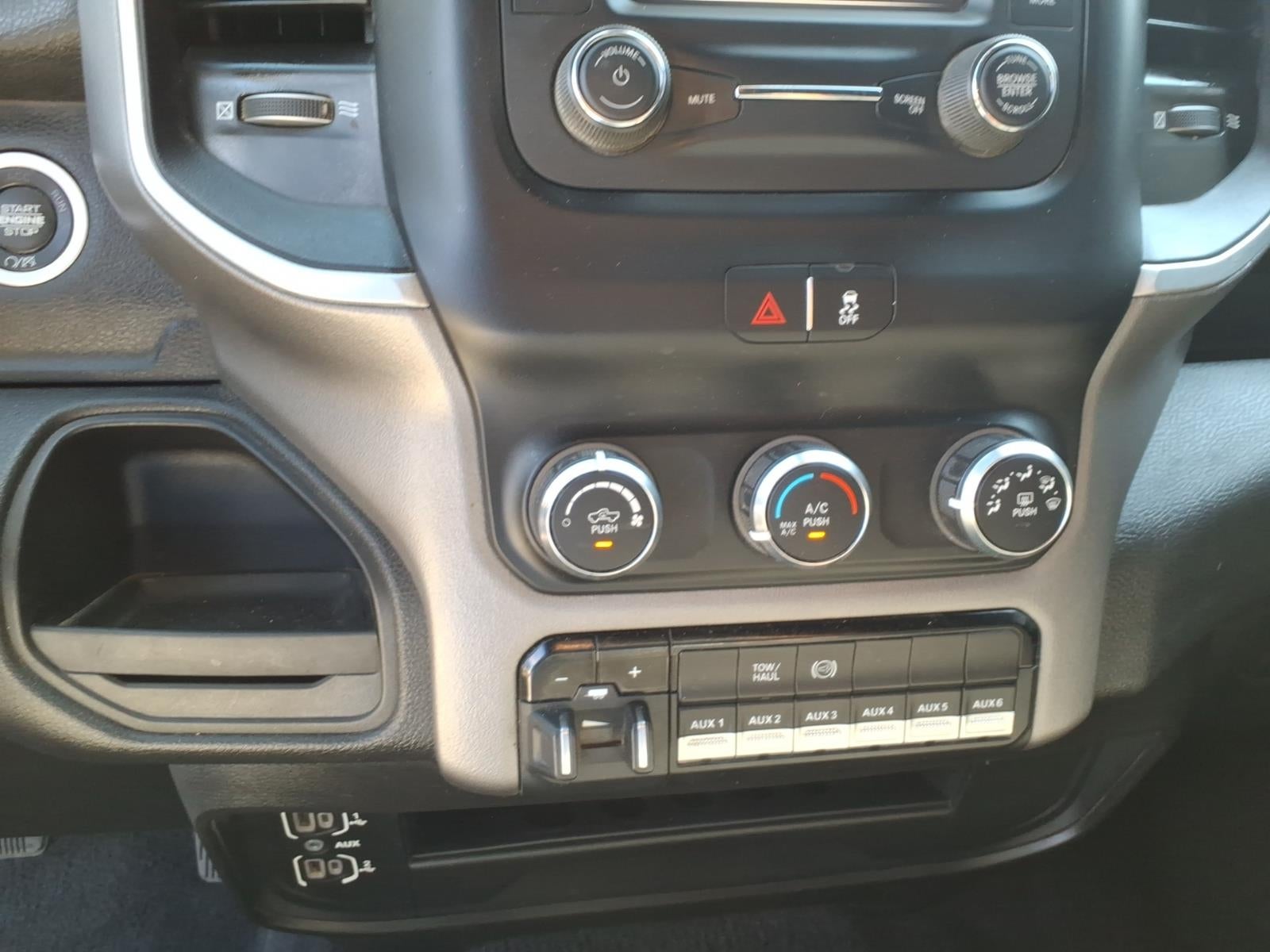 2024 RAM 3500 Chassis Tradesman/SLT/Laramie/Limited