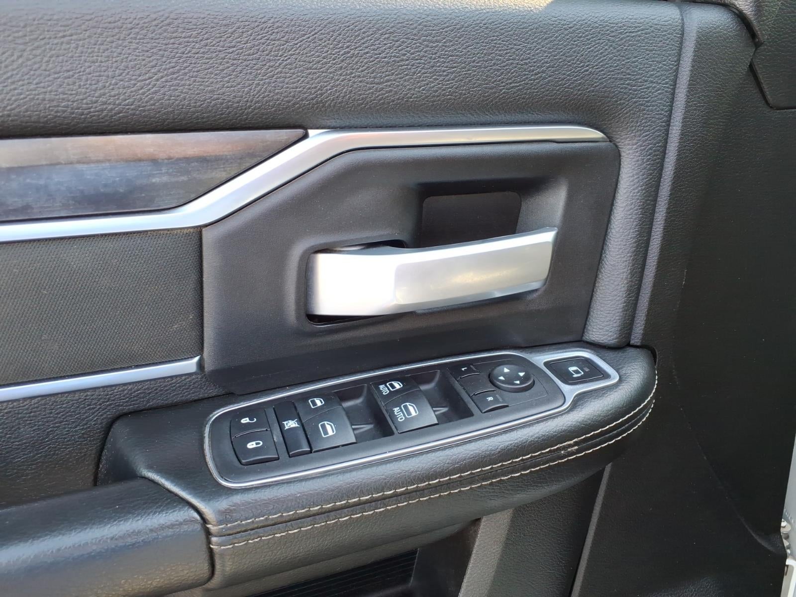2024 RAM 3500 Chassis Tradesman/SLT/Laramie/Limited