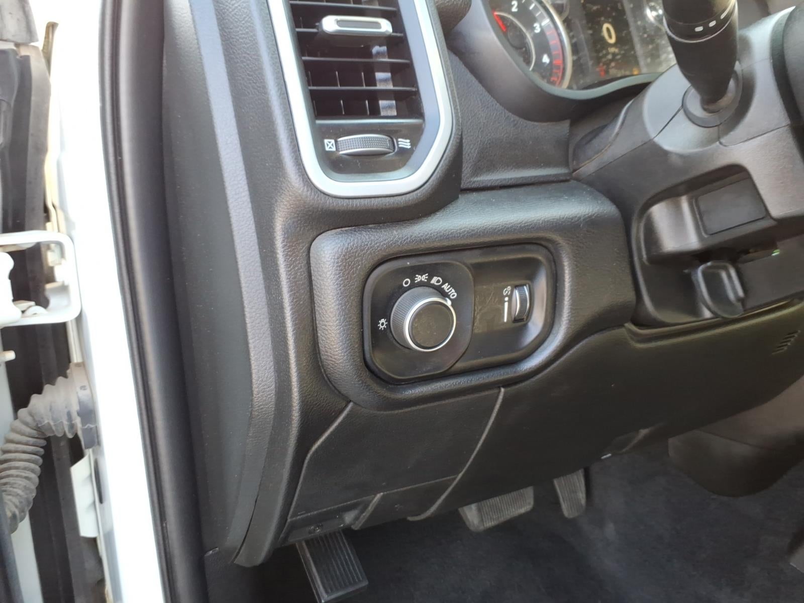 2024 RAM 3500 Chassis Tradesman/SLT/Laramie/Limited