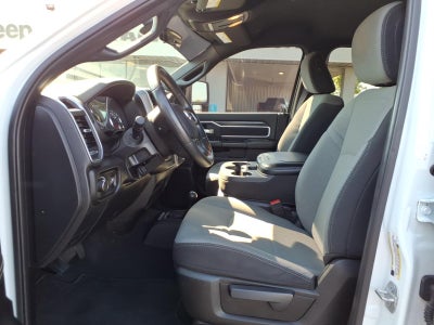 2024 RAM 3500 Chassis Tradesman/SLT/Laramie/Limited