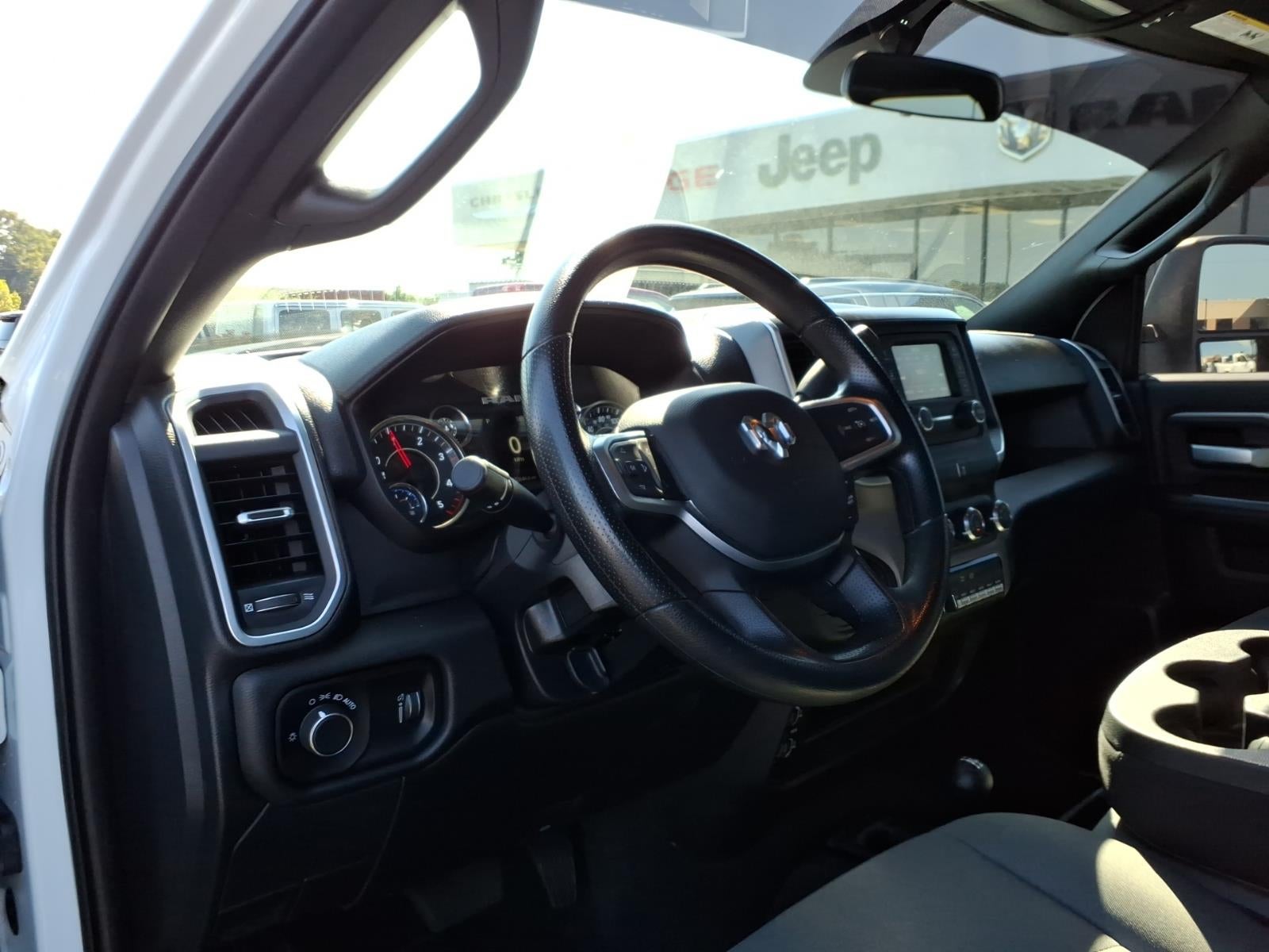 2024 RAM 3500 Chassis Tradesman/SLT/Laramie/Limited