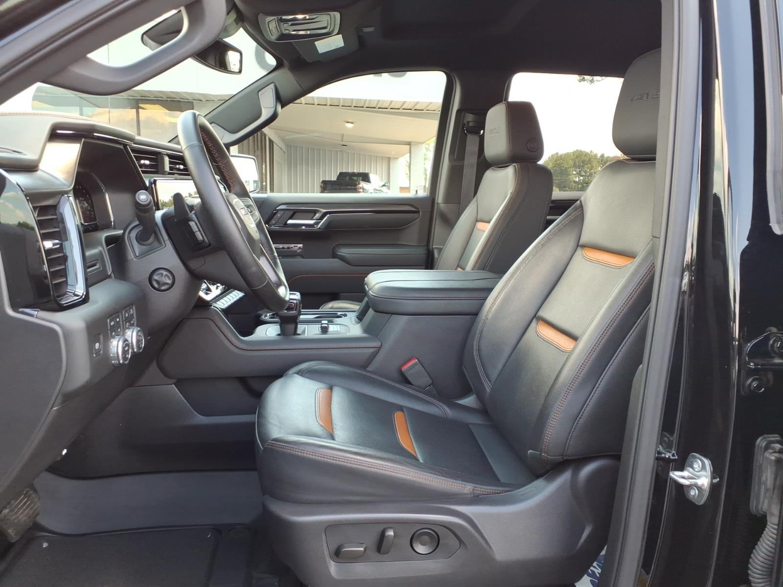 2025 GMC Sierra 1500 4WD Crew Cab Short Box AT4