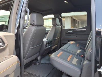 2025 GMC Sierra 1500 4WD Crew Cab Short Box AT4