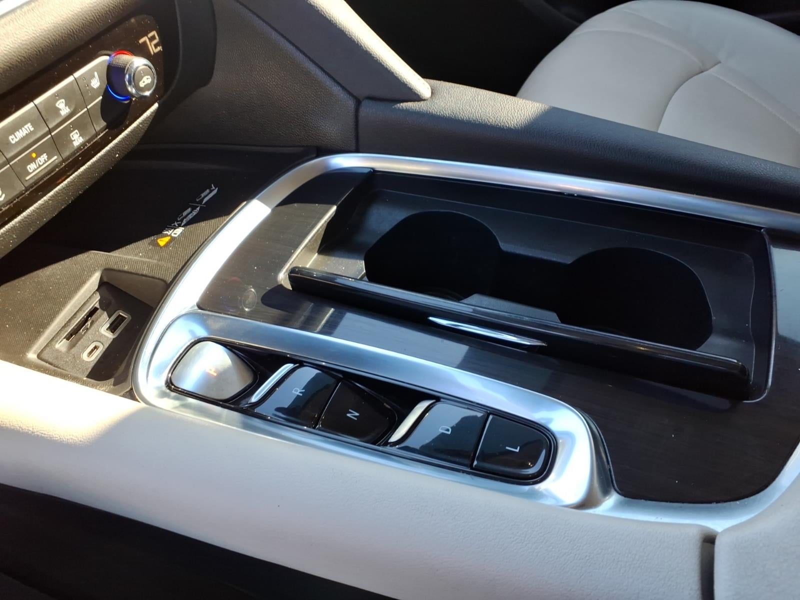 2022 Buick Enclave AWD Essence