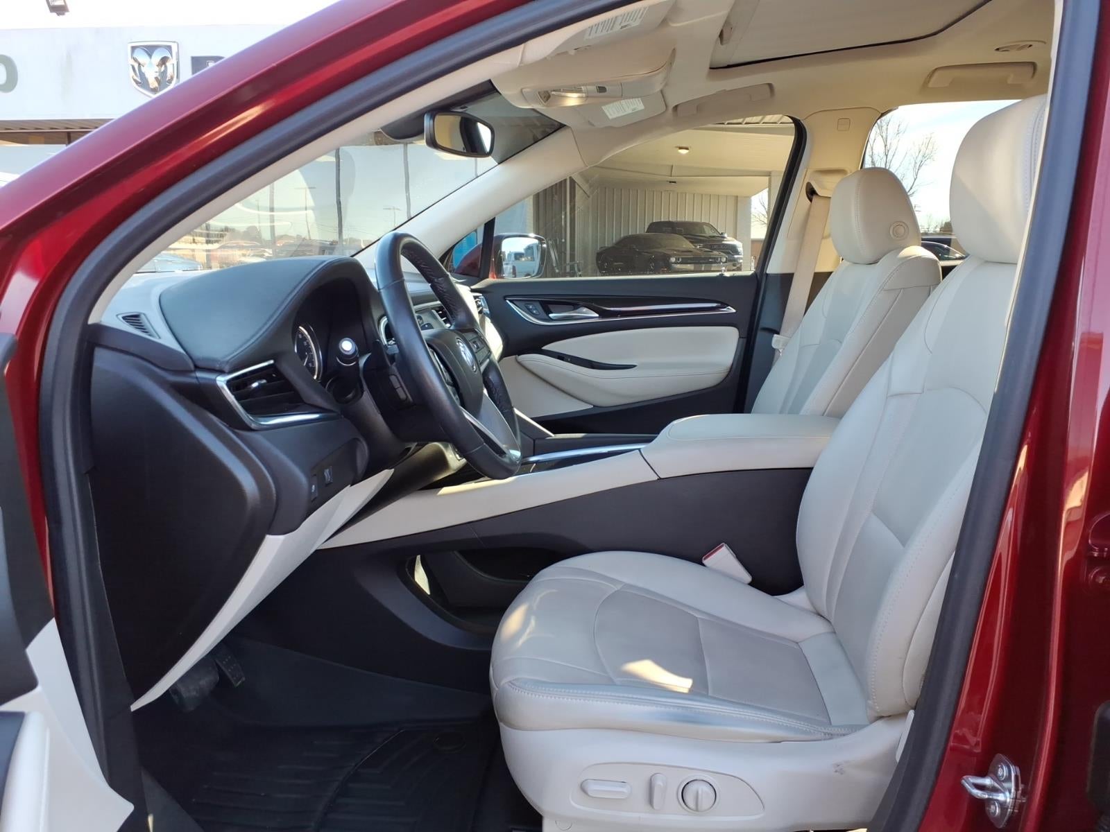 2022 Buick Enclave AWD Essence