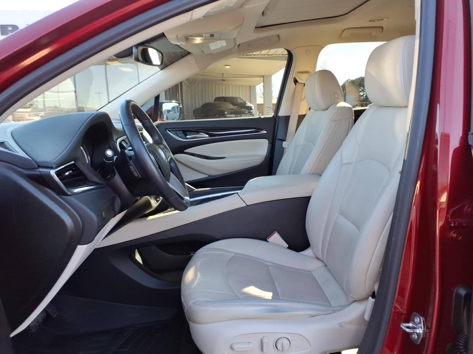 2022 Buick Enclave AWD Essence