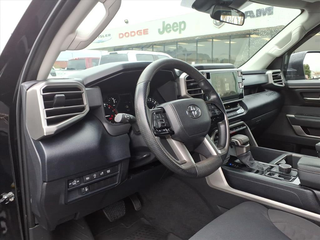 2024 Toyota Tundra SR5