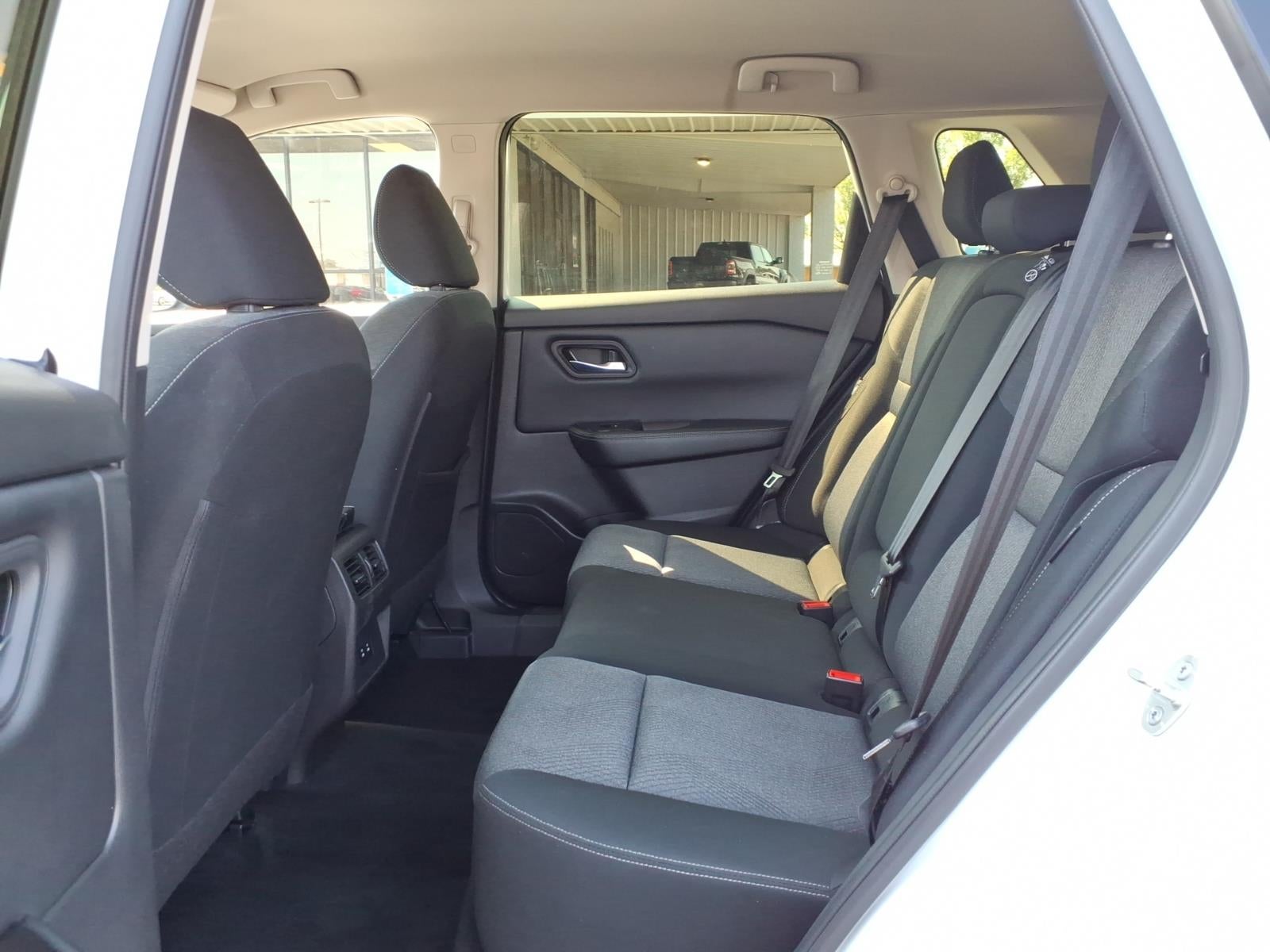 2025 Nissan Rogue SV FWD
