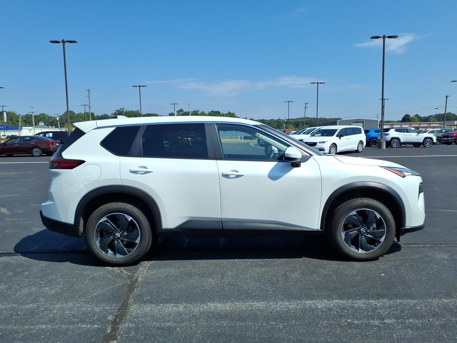 2025 Nissan Rogue SV FWD