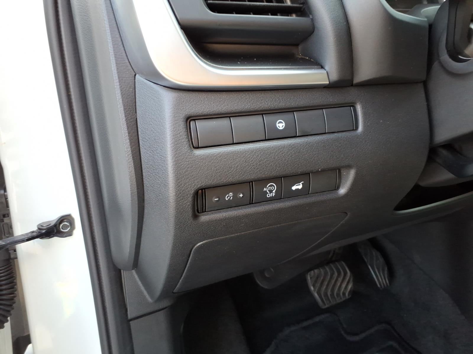 2025 Nissan Rogue SV FWD